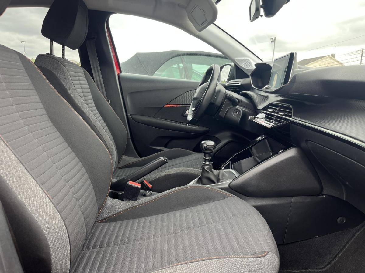peugeot-208-2022-diesel-1499cc