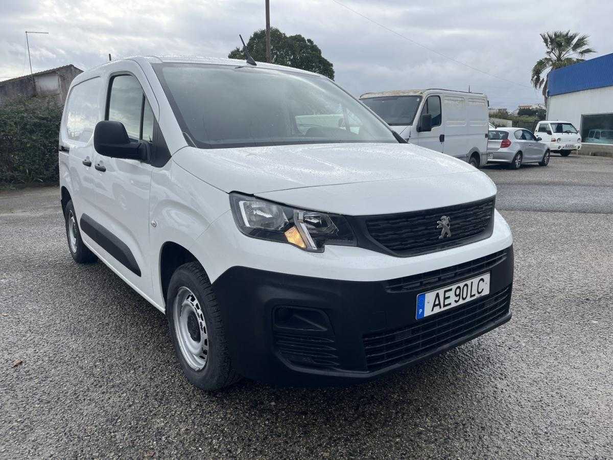 peugeot-partner-2020-diesel-1500cc