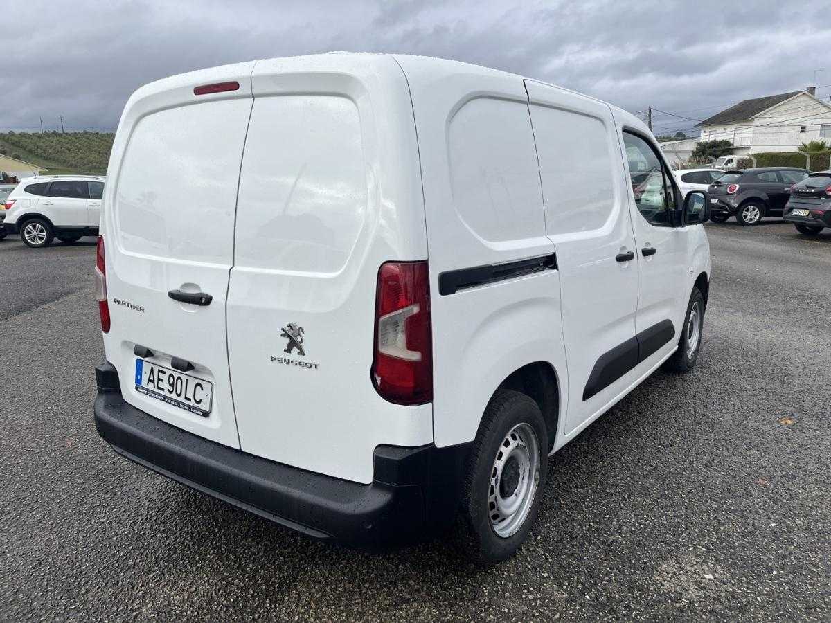 peugeot-partner-2020-diesel-1500cc