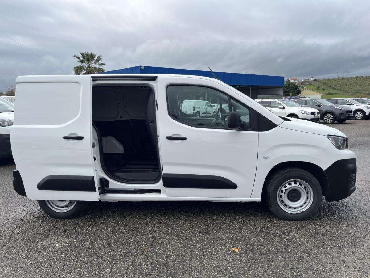 peugeot-partner-2020-diesel-1500cc