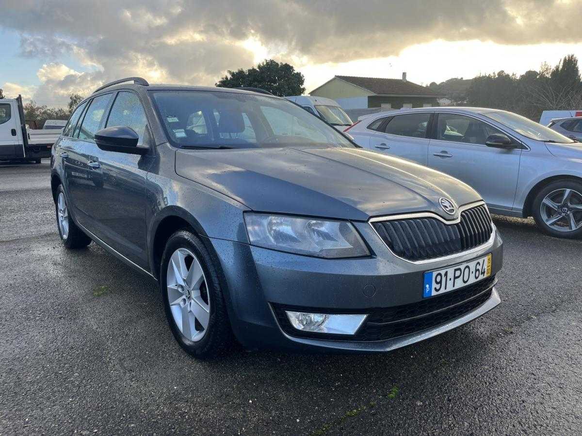 skoda-octavia-break-2015-diesel-1598cc
