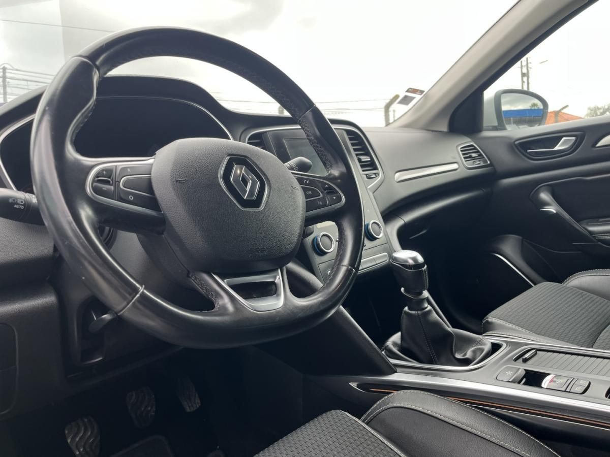renault-megane-2019-diesel-1461cc