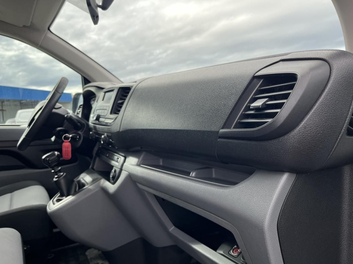 peugeot-traveller-2019-diesel-1499cc