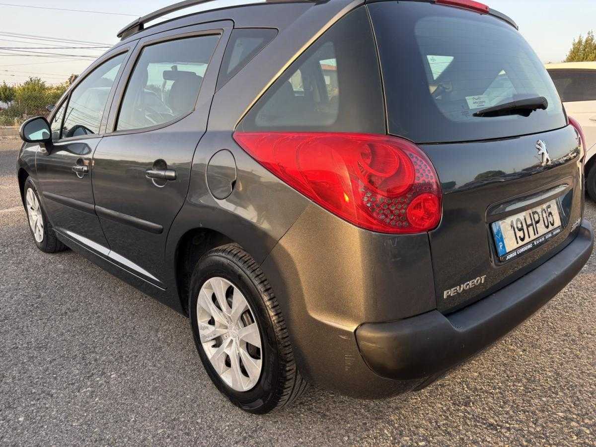 peugeot-207-sw-2009-gasolina-1397cc