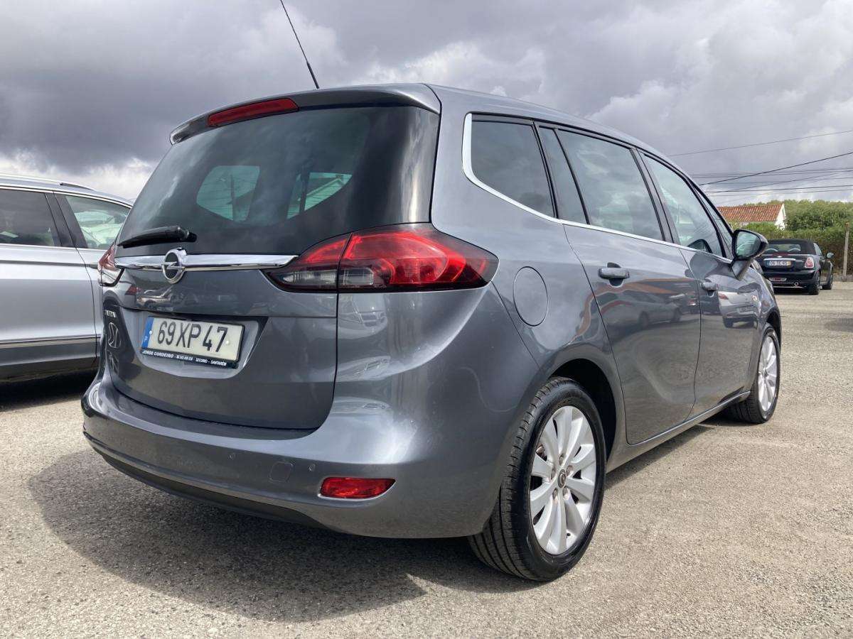 opel-zafira-2019-diesel-1598cc