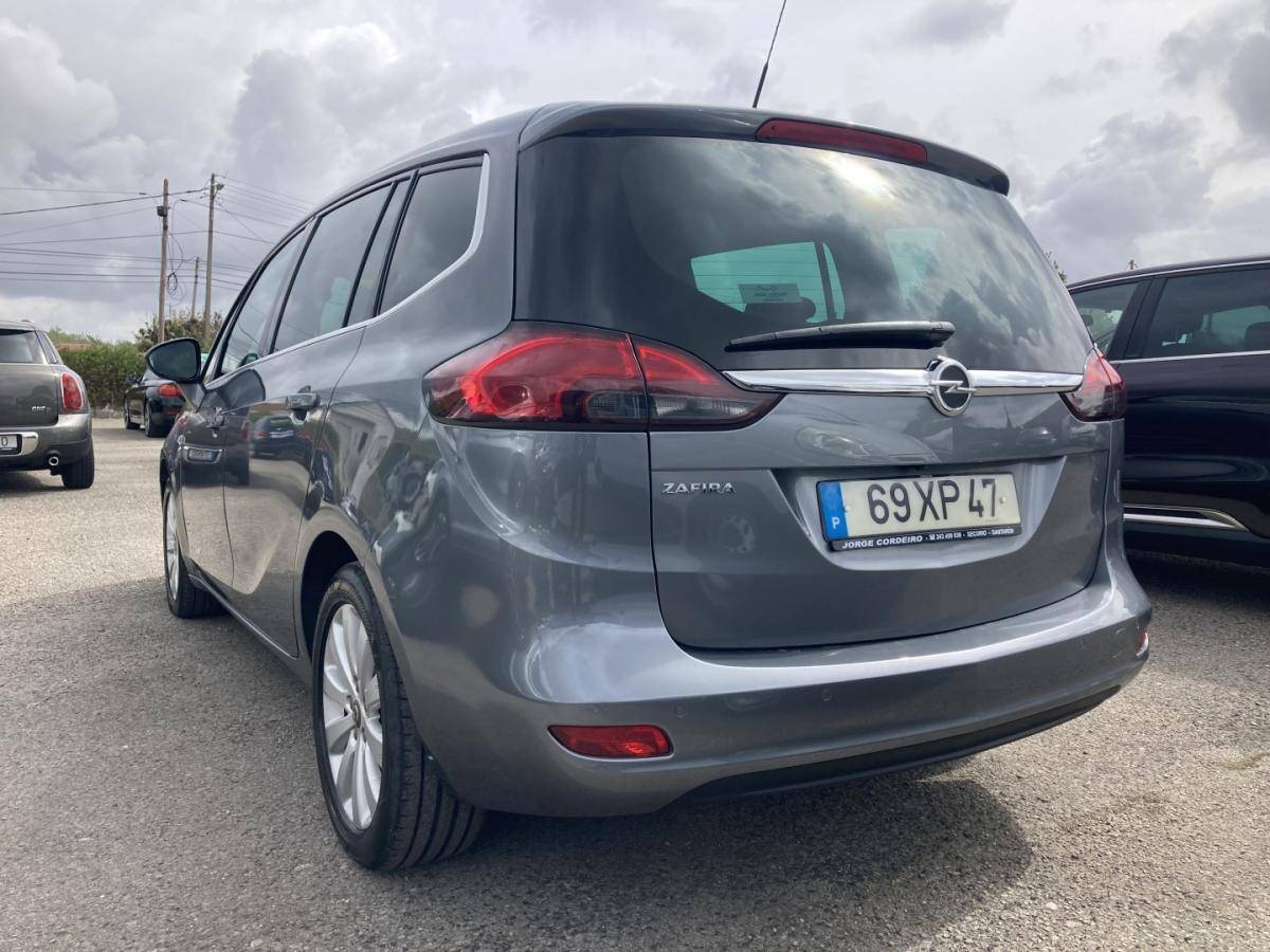 opel-zafira-2019-diesel-1598cc