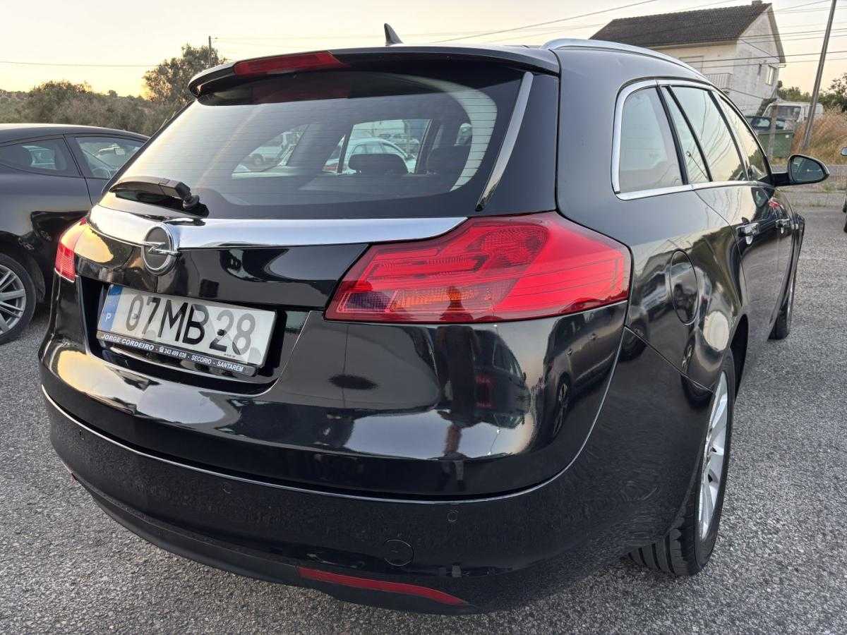 opel-insignia-sports-tourer-2011-diesel-1956cc
