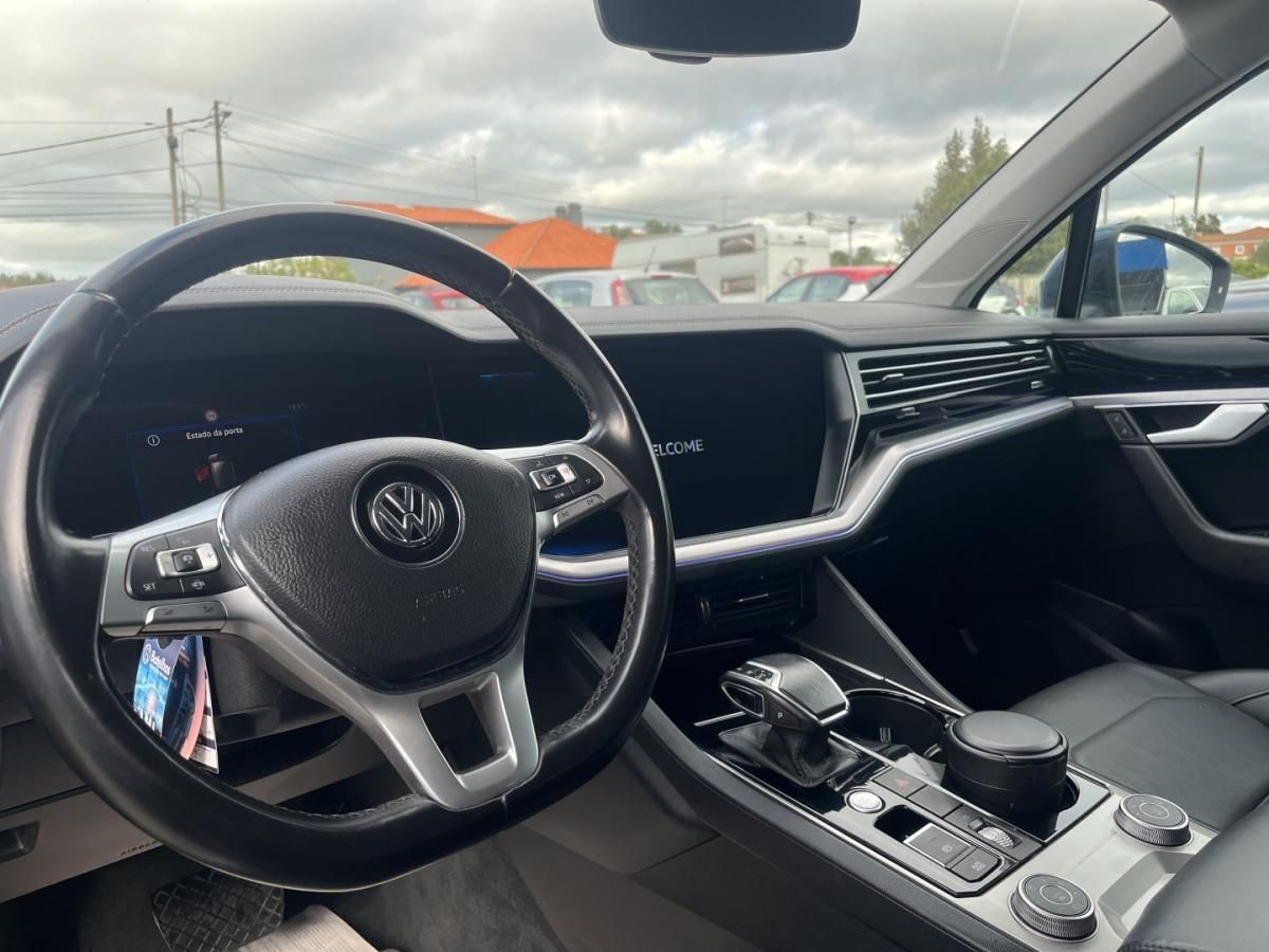 volkswagen-touareg-2018-diesel-2967cc
