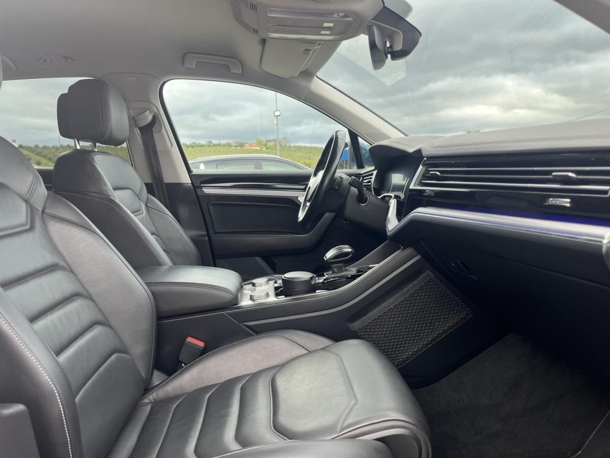 volkswagen-touareg-2018-diesel-2967cc