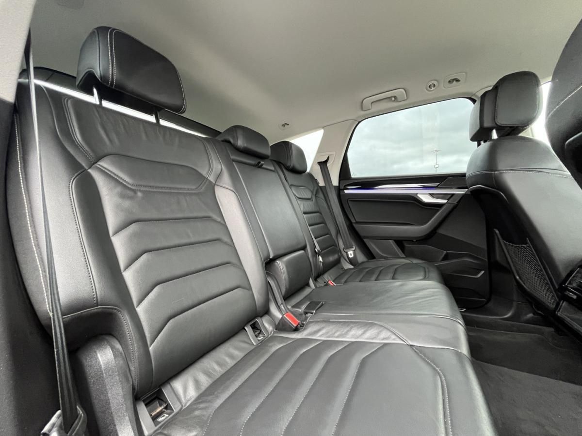 volkswagen-touareg-2018-diesel-2967cc