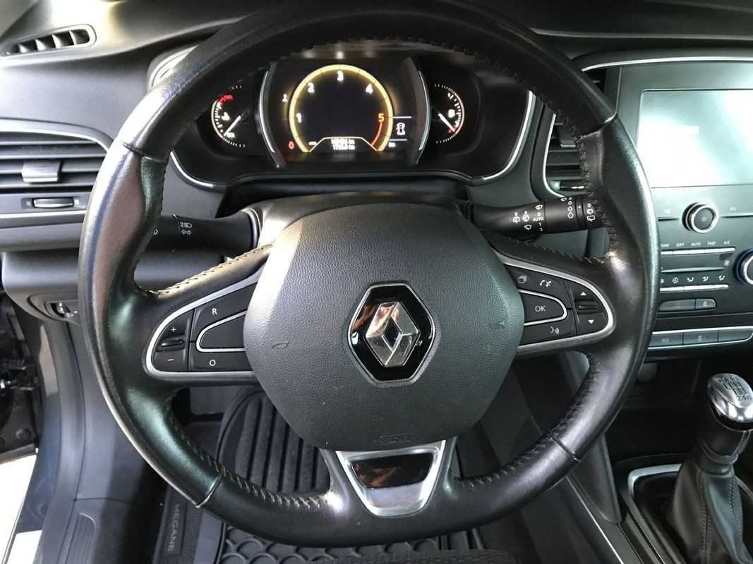 renault-megane-sport-tourer-2017-diesel-1461cc