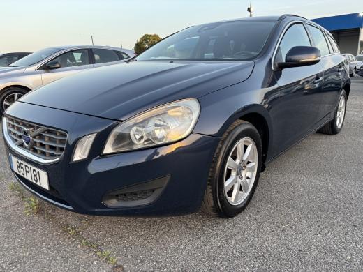 volvo-v60-2012-diesel-1560cc