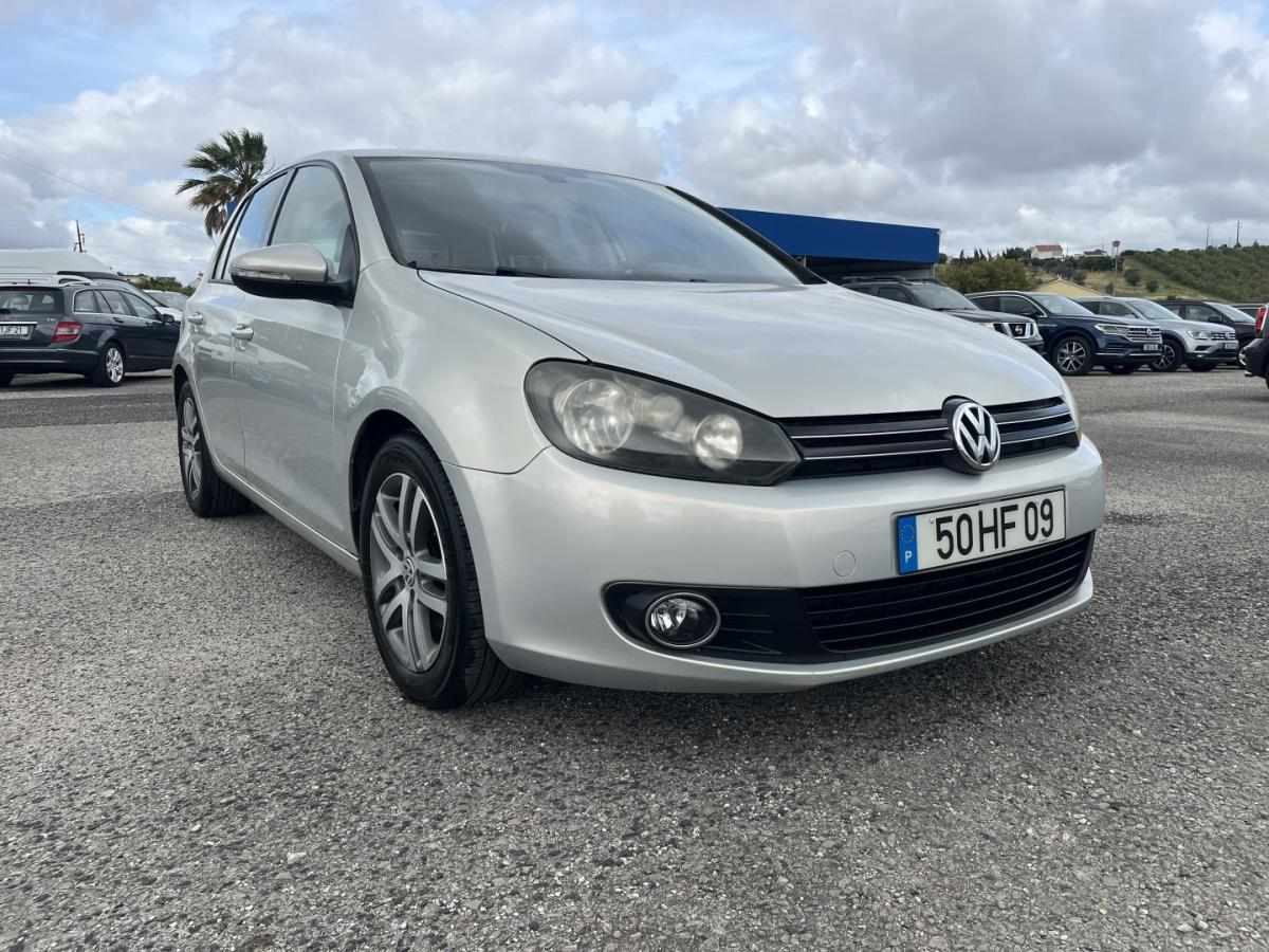 volkswagen-golf-2009-diesel-1968cc