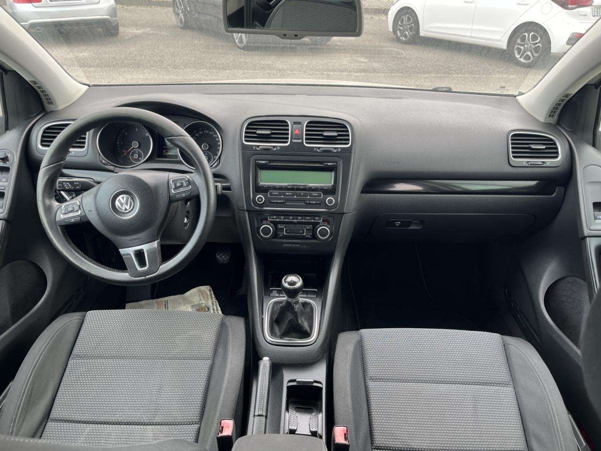 volkswagen-golf-2009-diesel-1968cc