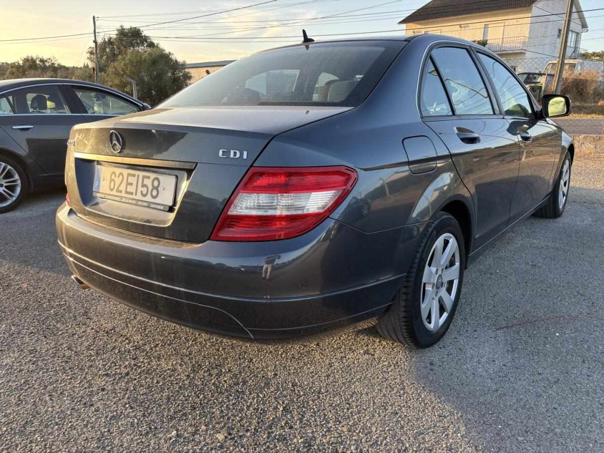 mercedes-benz-classe-c-2007-diesel-2143cc