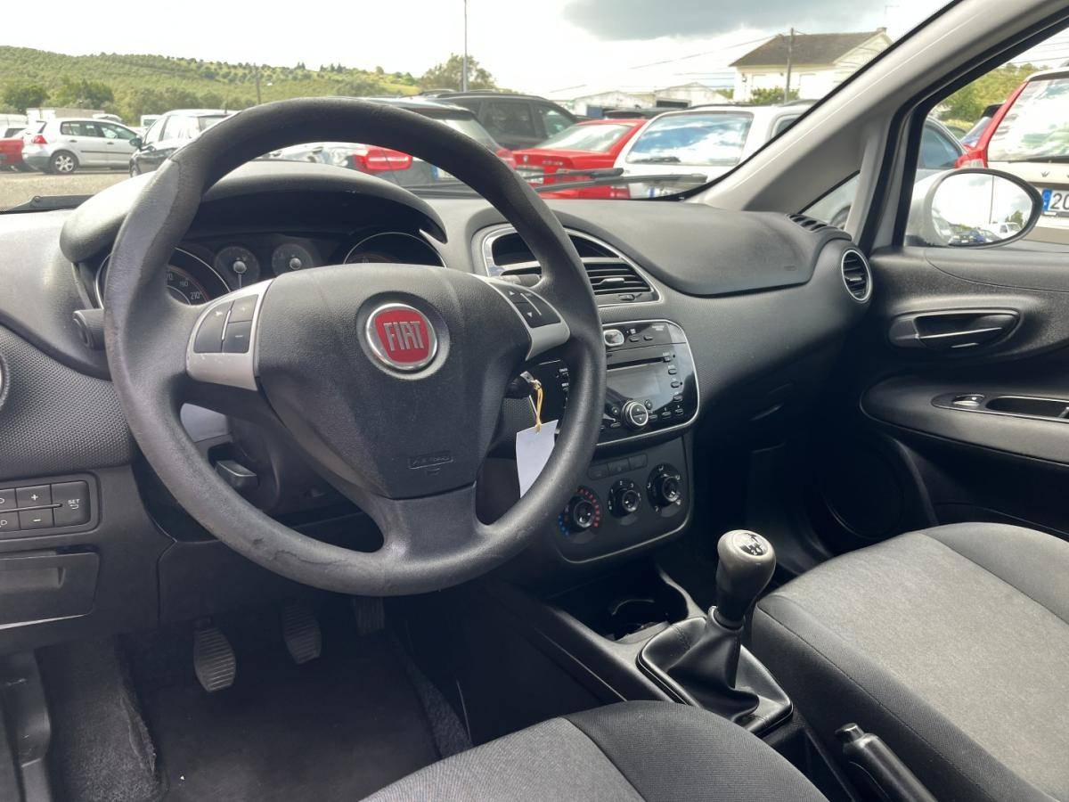 fiat-punto-2015-diesel-1248cc