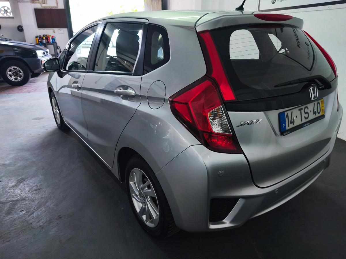 honda-jazz-1-3-i-vtec-2017-gasolina-1318cc