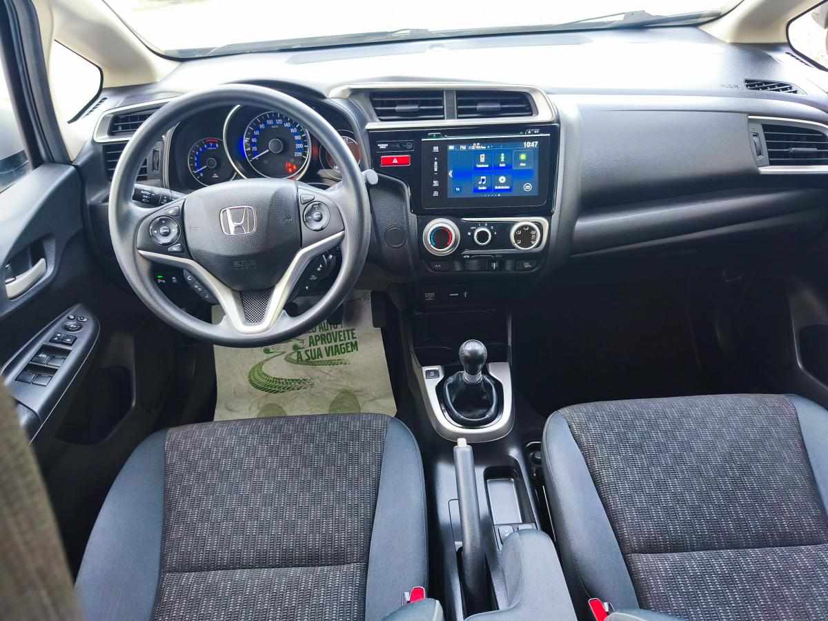 honda-jazz-1-3-i-vtec-2017-gasolina-1318cc