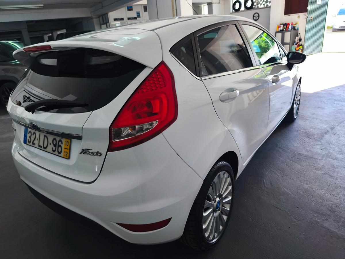 ford-fiesta-1-4-70cv-2010-diesel-1399cc