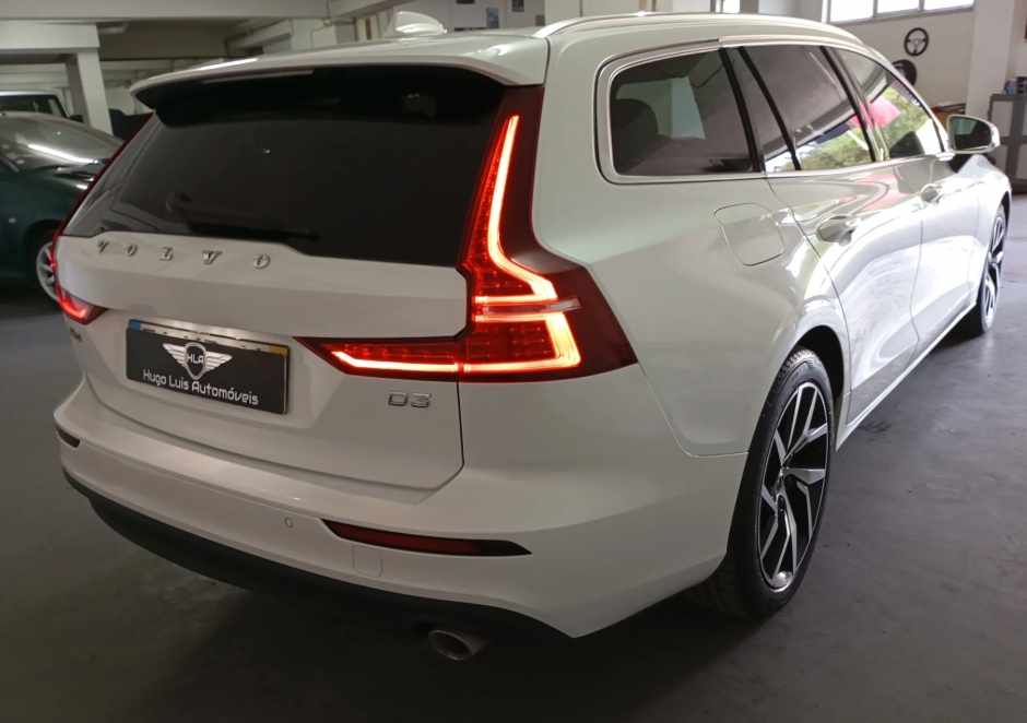 volvo-v60-2019-diesel-1969cc