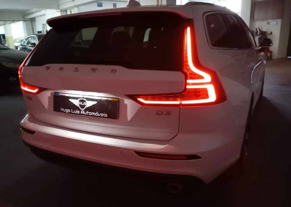 volvo-v60-2019-diesel-1969cc