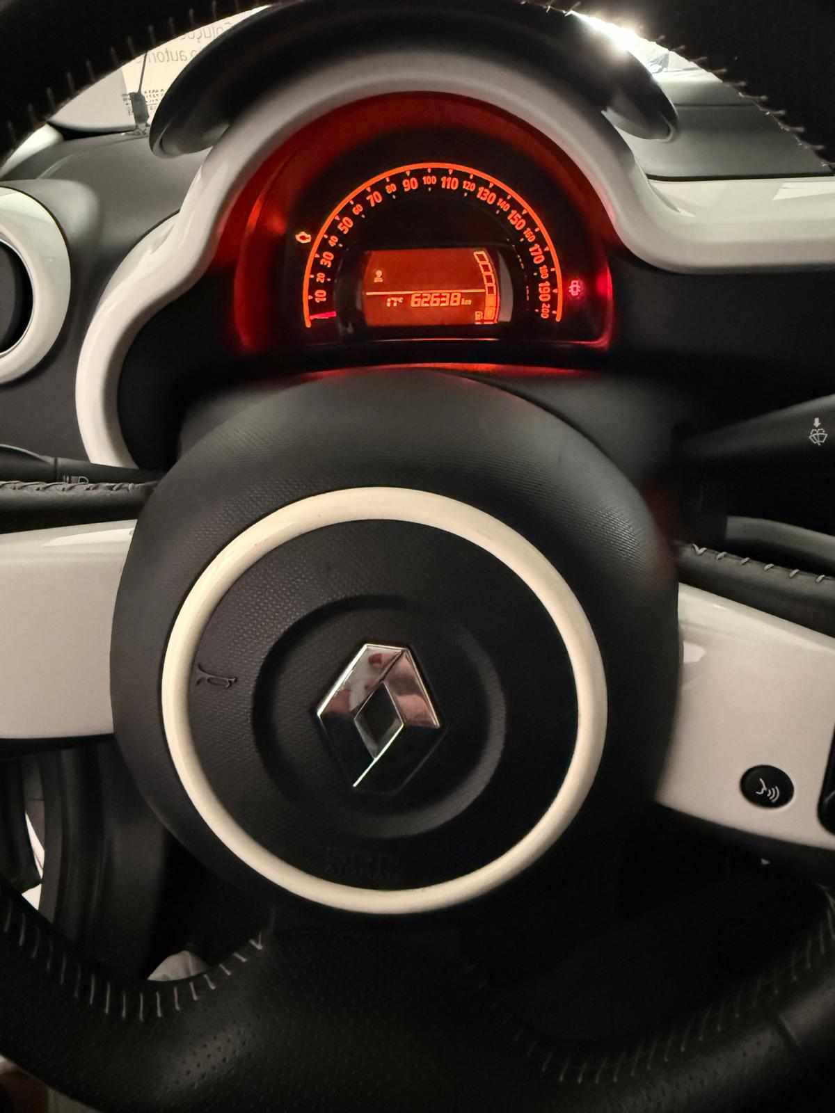 renault-twingo-1-0-69cv-2017-gasolina-999cc