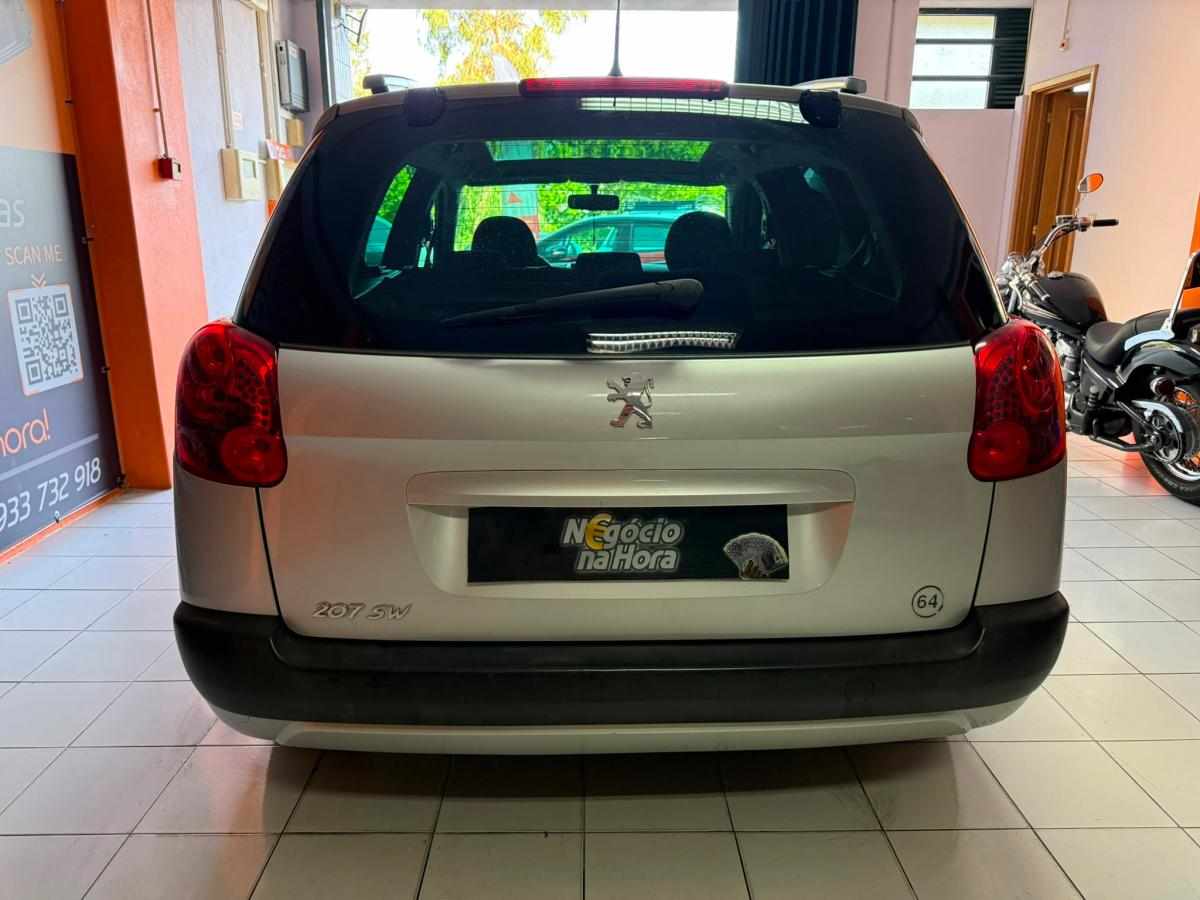peugeot-207-1-4-hdi-2009-diesel-1398cc
