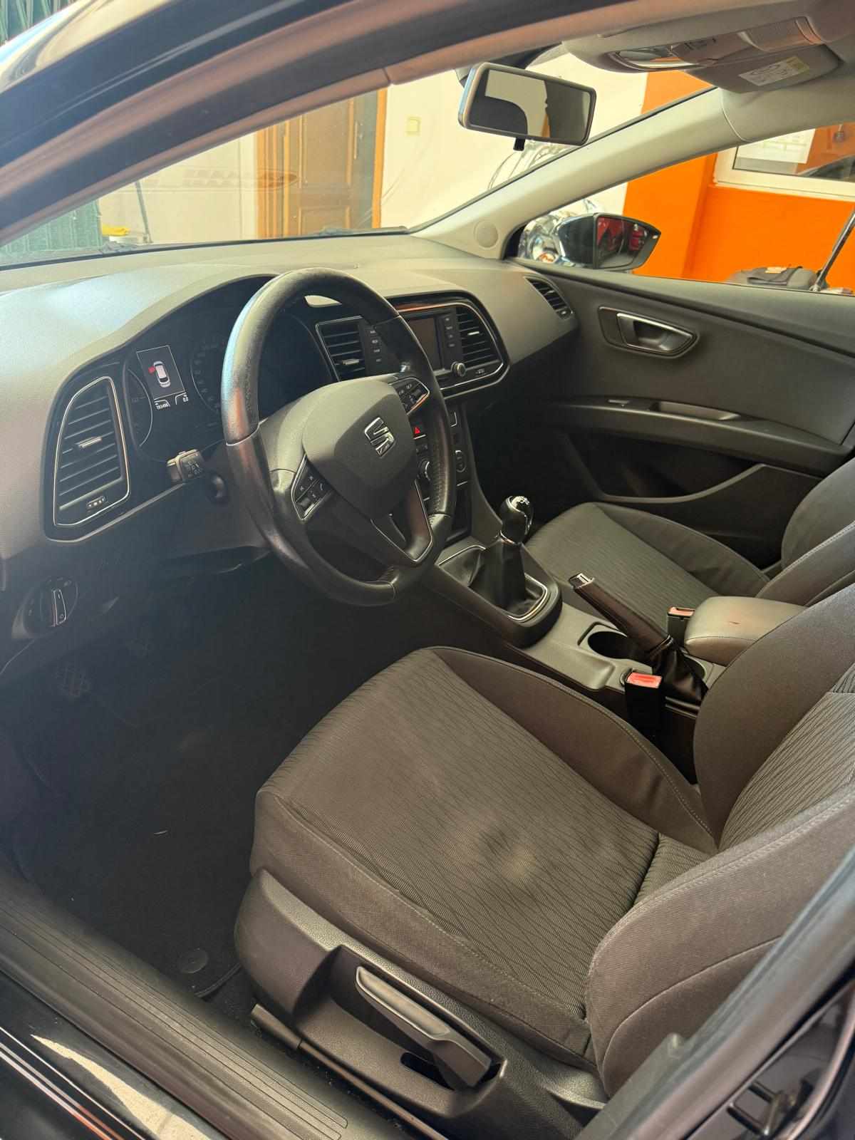 seat-leon-1-6-tdi-ecomotive-2014-diesel-1598cc