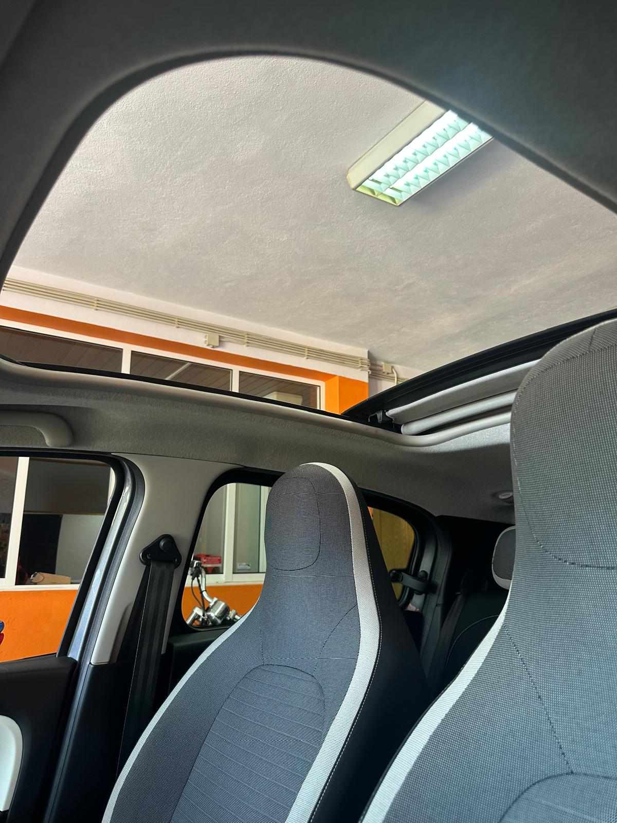 renault-twingo-0-9-tce-2018-gasolina-898cc