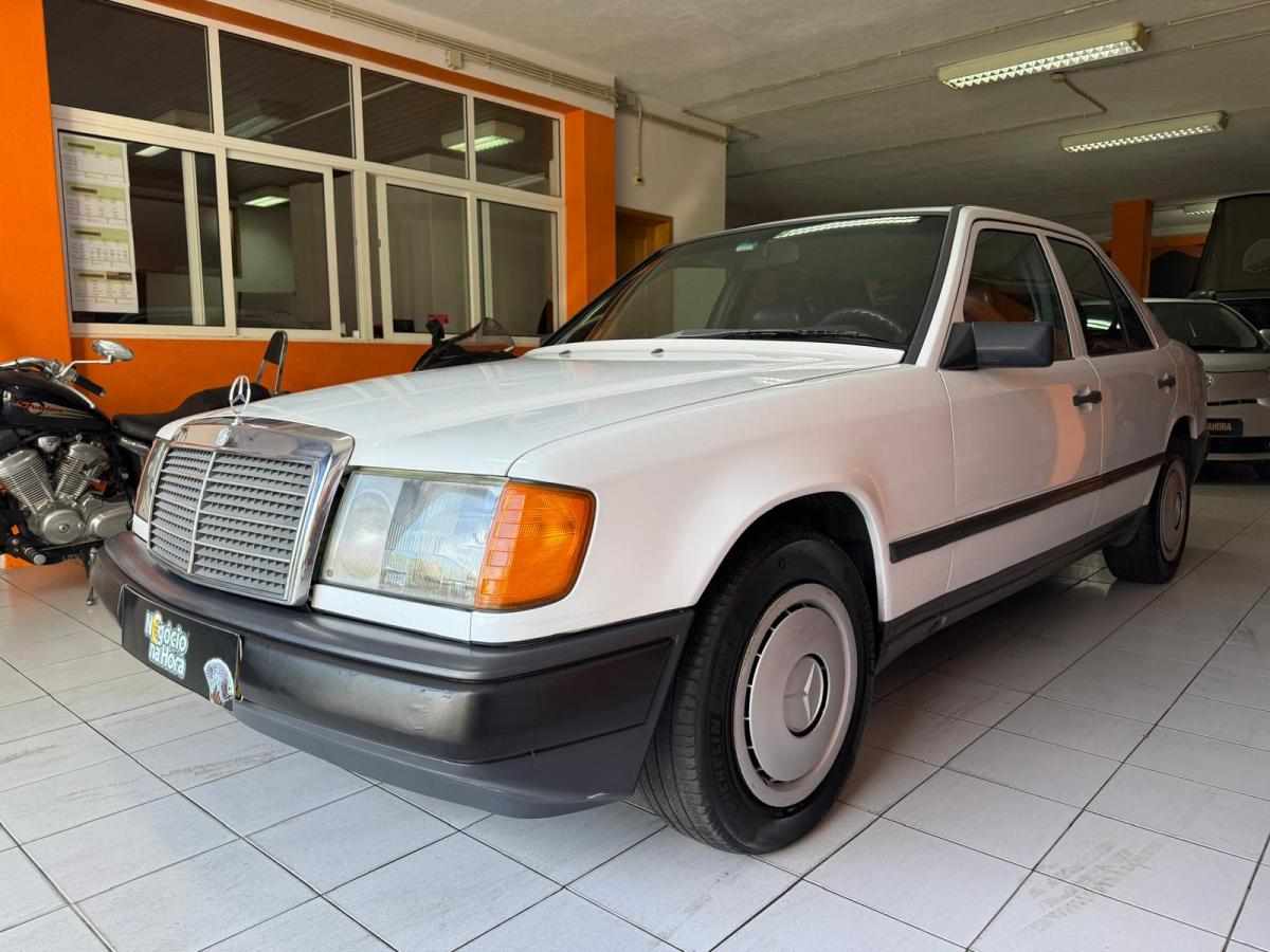 mercedes-benz-classe-e-e-300-d-1987-diesel-2996cc