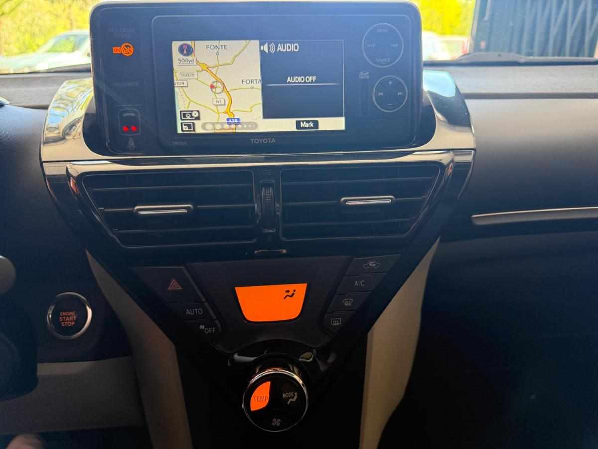 toyota-iq-1-0-vvt-i-2014-gasolina-998cc