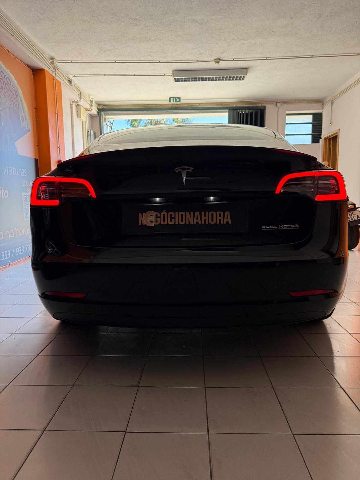 tesla-model-3-performance-2019-eletrico