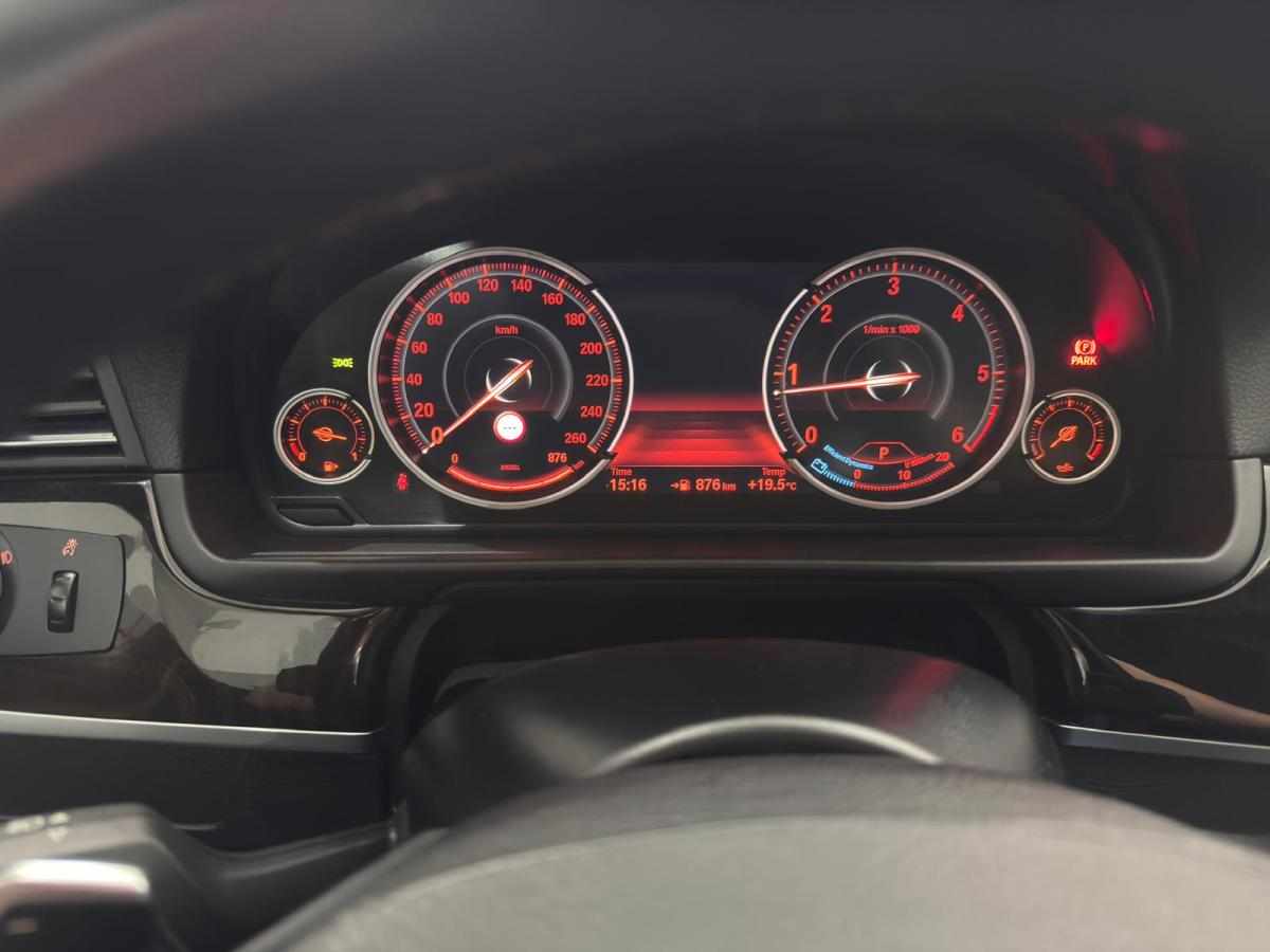 bmw-serie-5-520d-2014-diesel-1995cc