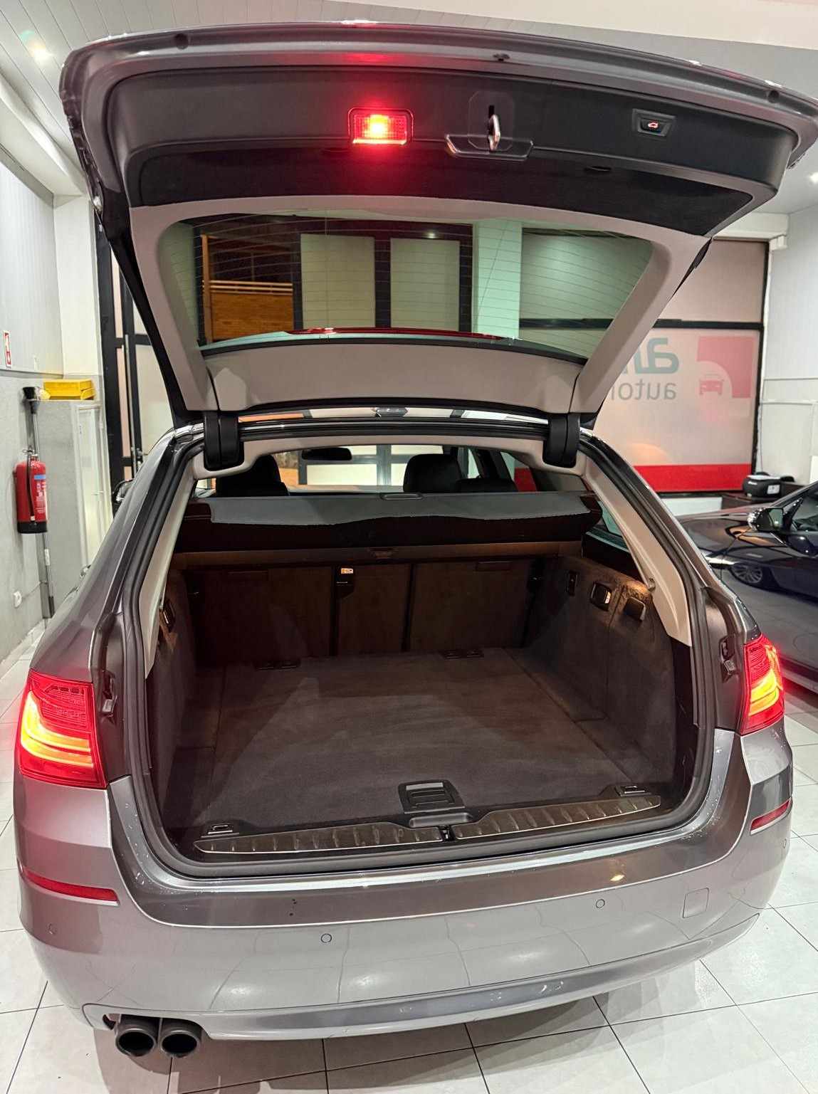 bmw-serie-5-520d-2014-diesel-1995cc
