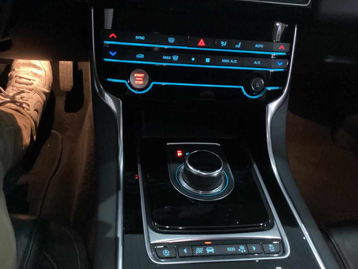 jaguar-xe-2-0-e-performance-2018-diesel-1999cc