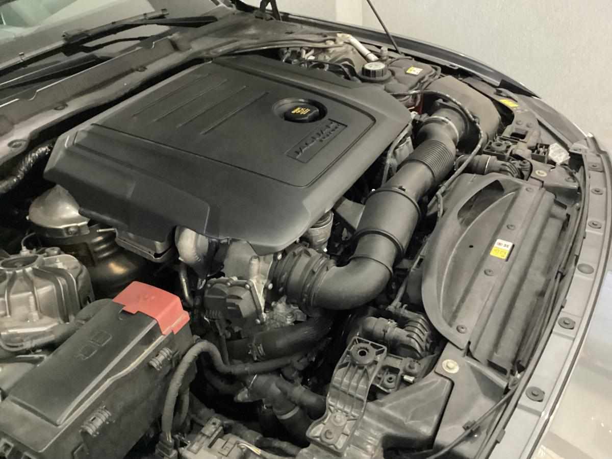 jaguar-xe-2-0-e-performance-2018-diesel-1999cc