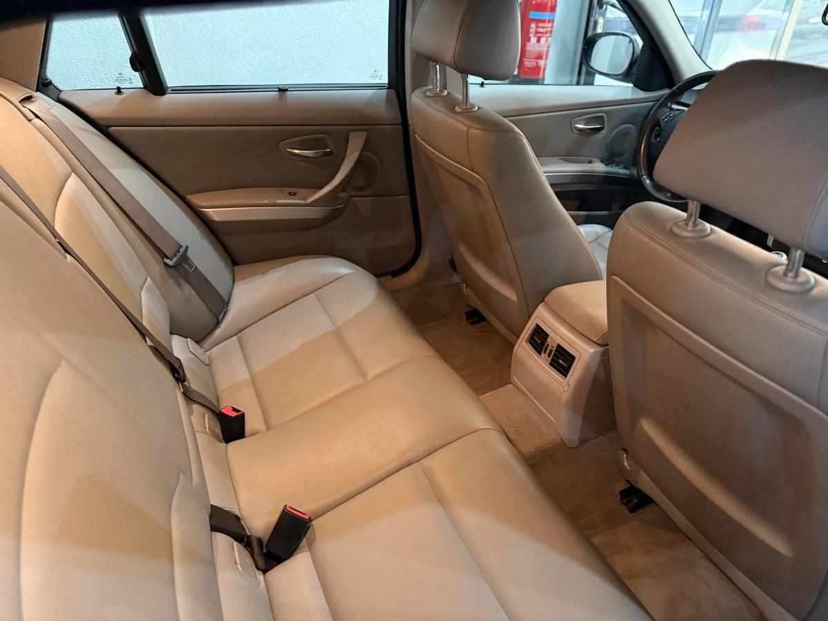bmw-serie-3-320d-xdrive-2009-diesel-1995cc