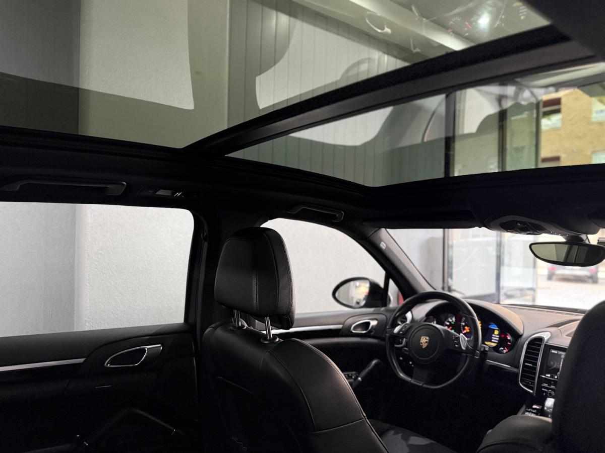 porsche-cayenne-3-0-v6-2012-diesel-2967cc
