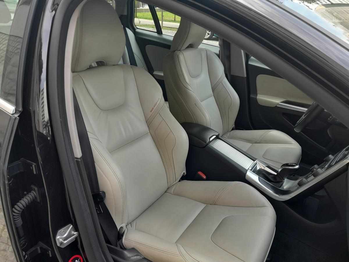 volvo-v60-d4-2-0-2016-diesel-2000cc