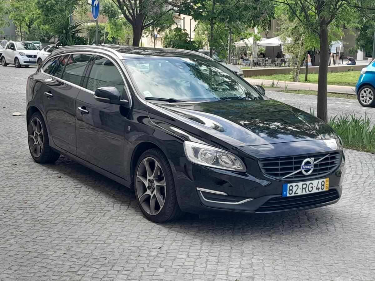 volvo-v60-d4-2-0-2016-diesel-2000cc