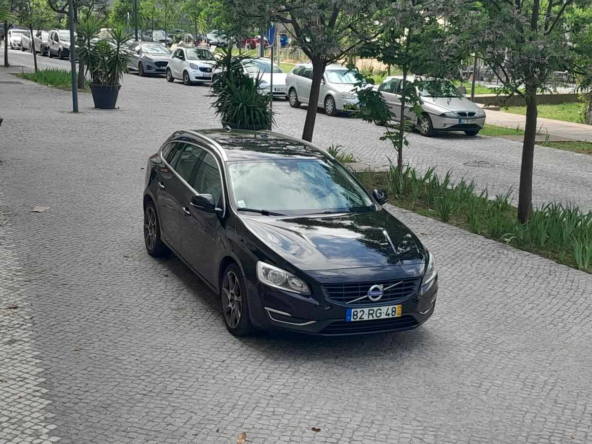 volvo-v60-d4-2-0-2016-diesel-2000cc