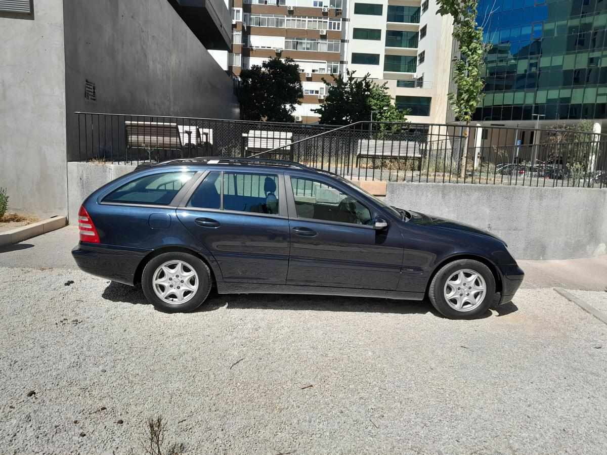 mercedes-benz-classe-c-c-220-t-cdi-2003-diesel-2143cc