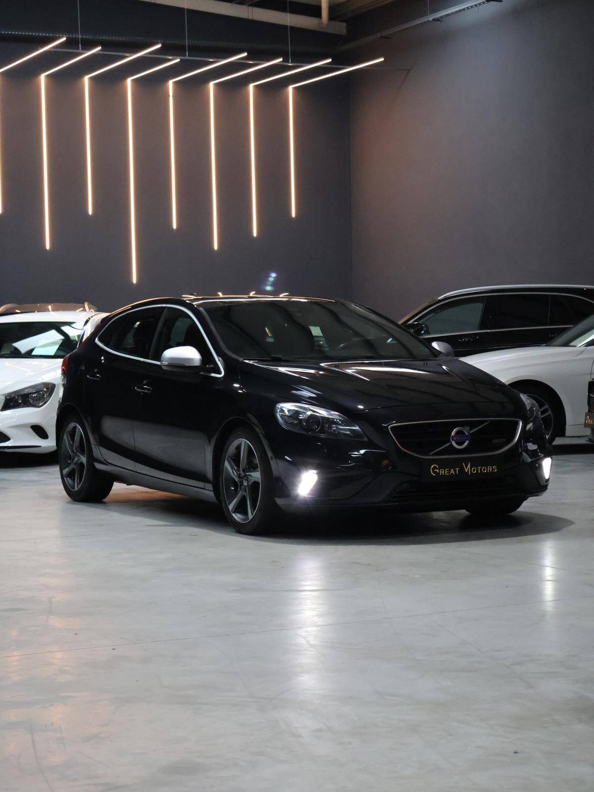 volvo-v40-2013-diesel-1560cc