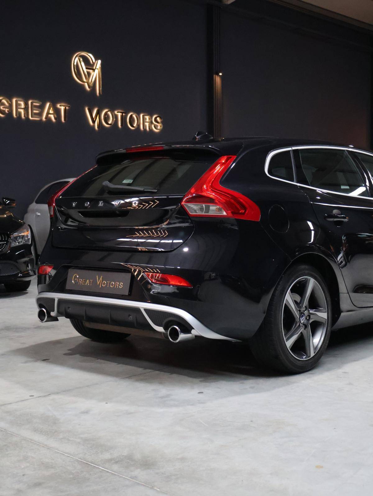 volvo-v40-2013-diesel-1560cc