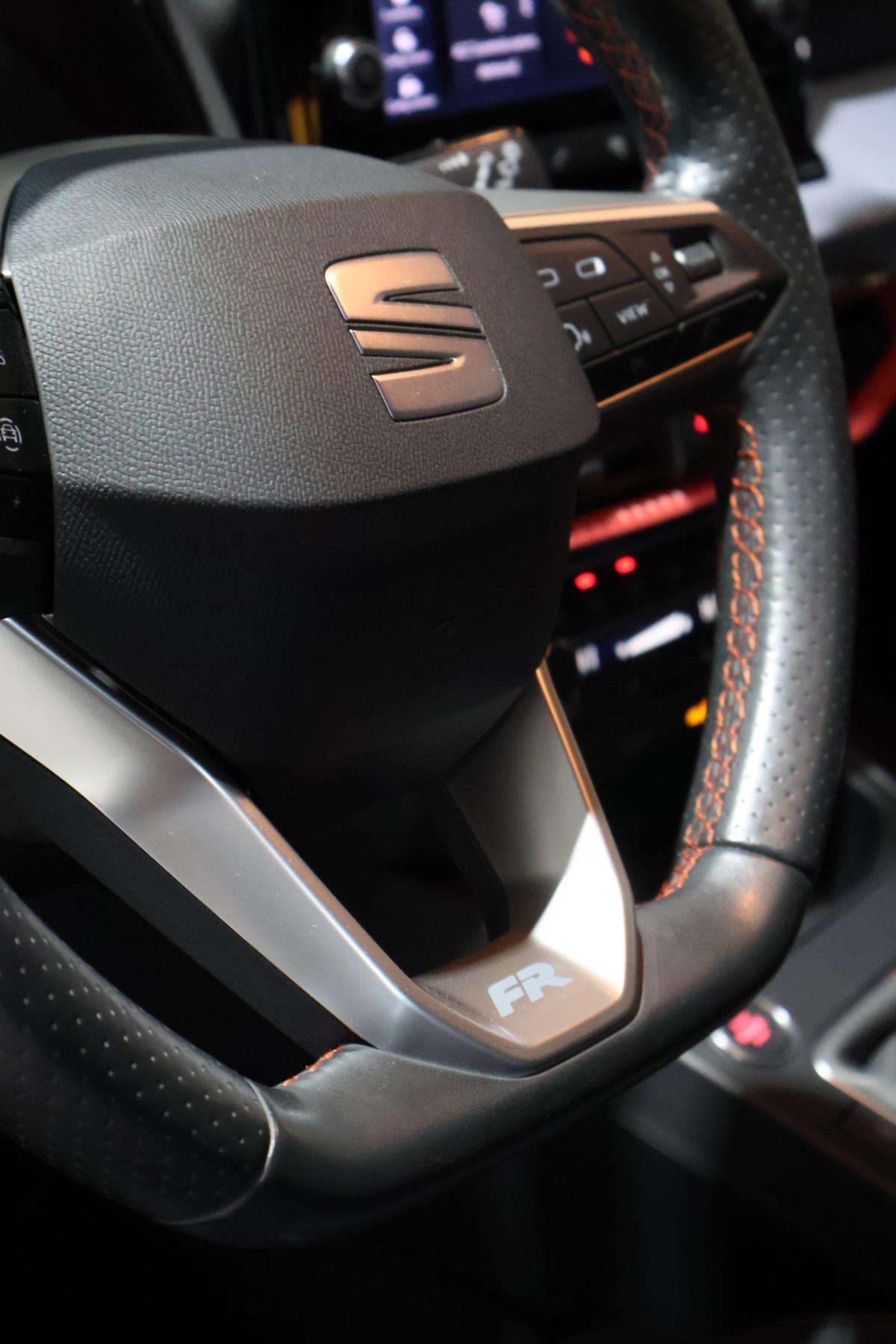 seat-ibiza-2022-gasolina-999cc