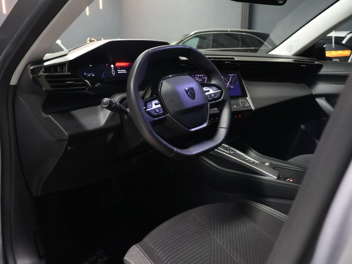 peugeot-308-2023-gasolina-1199cc