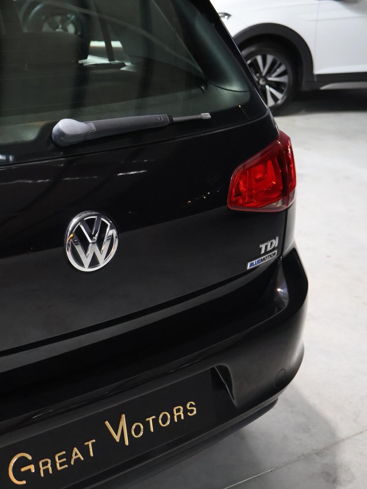 volkswagen-golf-2016-diesel-1598cc