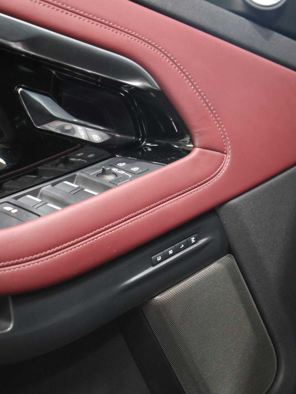 land-rover-range-rover-evoque-2023-hibrido-a-gasolina-1498cc