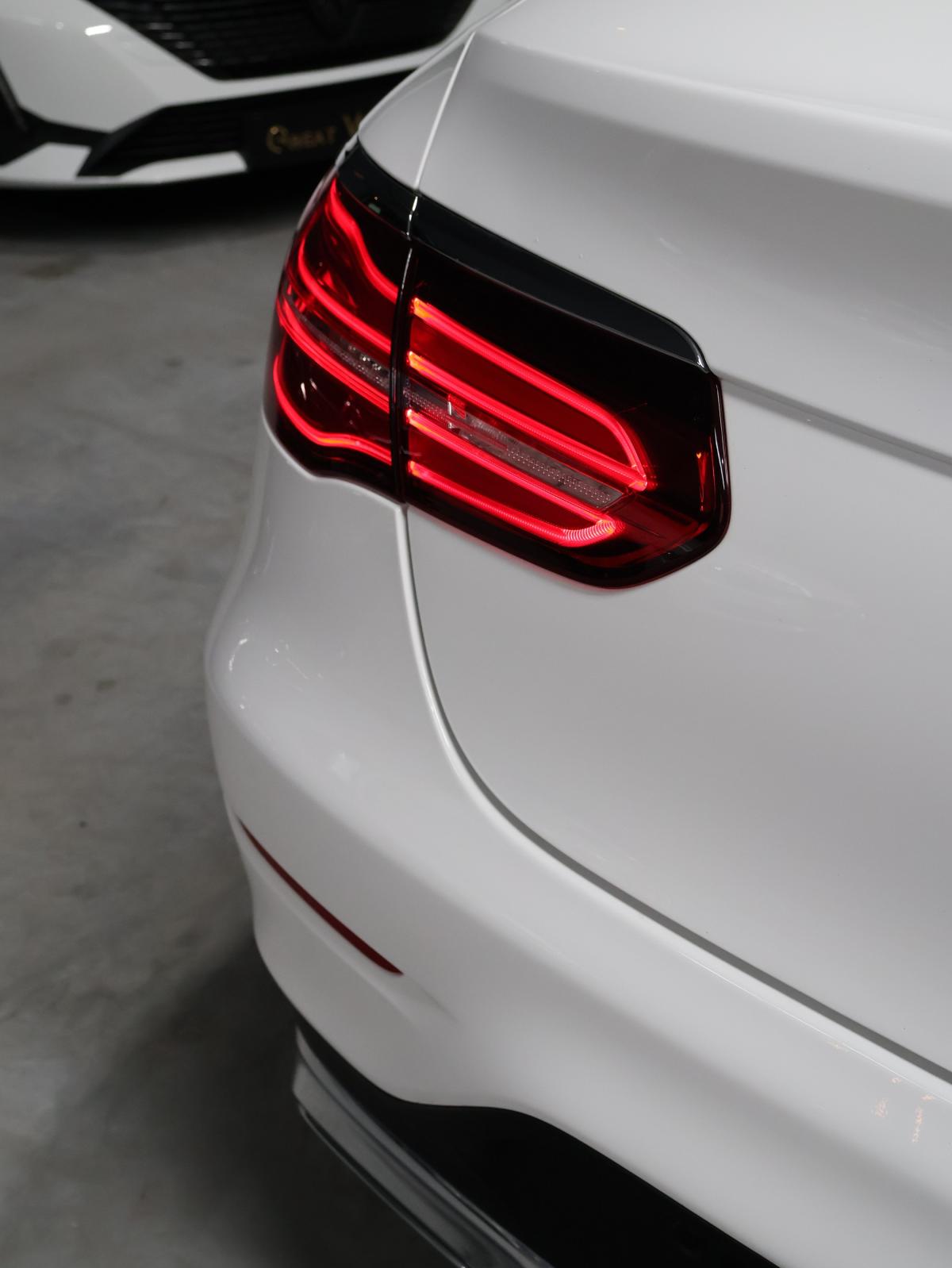 mercedes-benz-glc-2017-diesel-2143cc