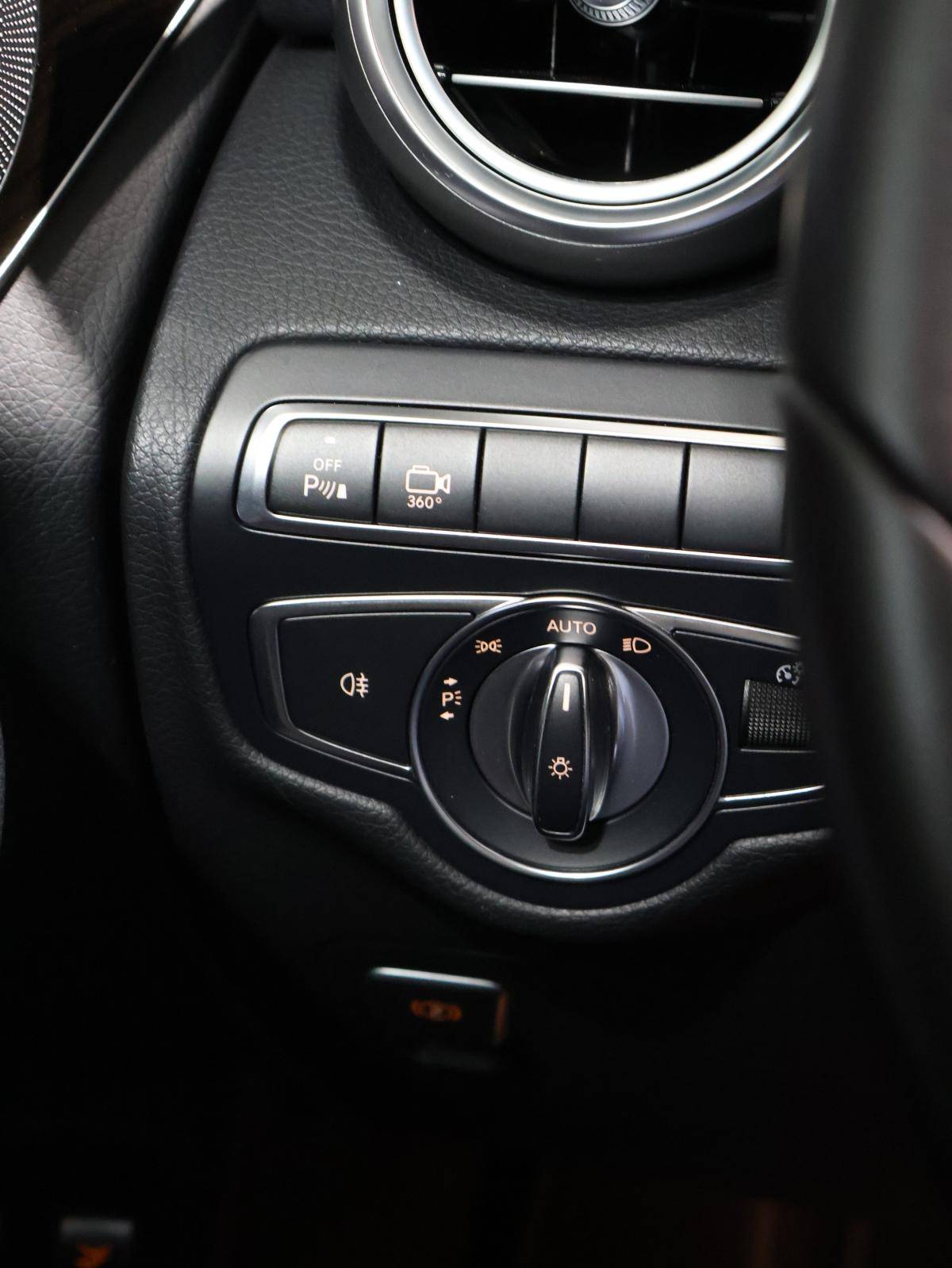 mercedes-benz-glc-2017-diesel-2143cc